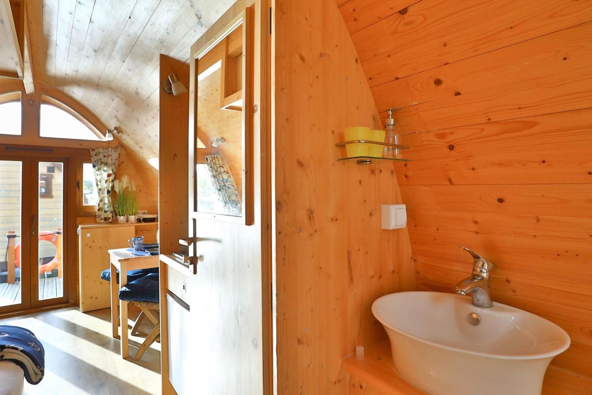 Hausboot Dotterbart Otel Gager Dış mekan fotoğraf